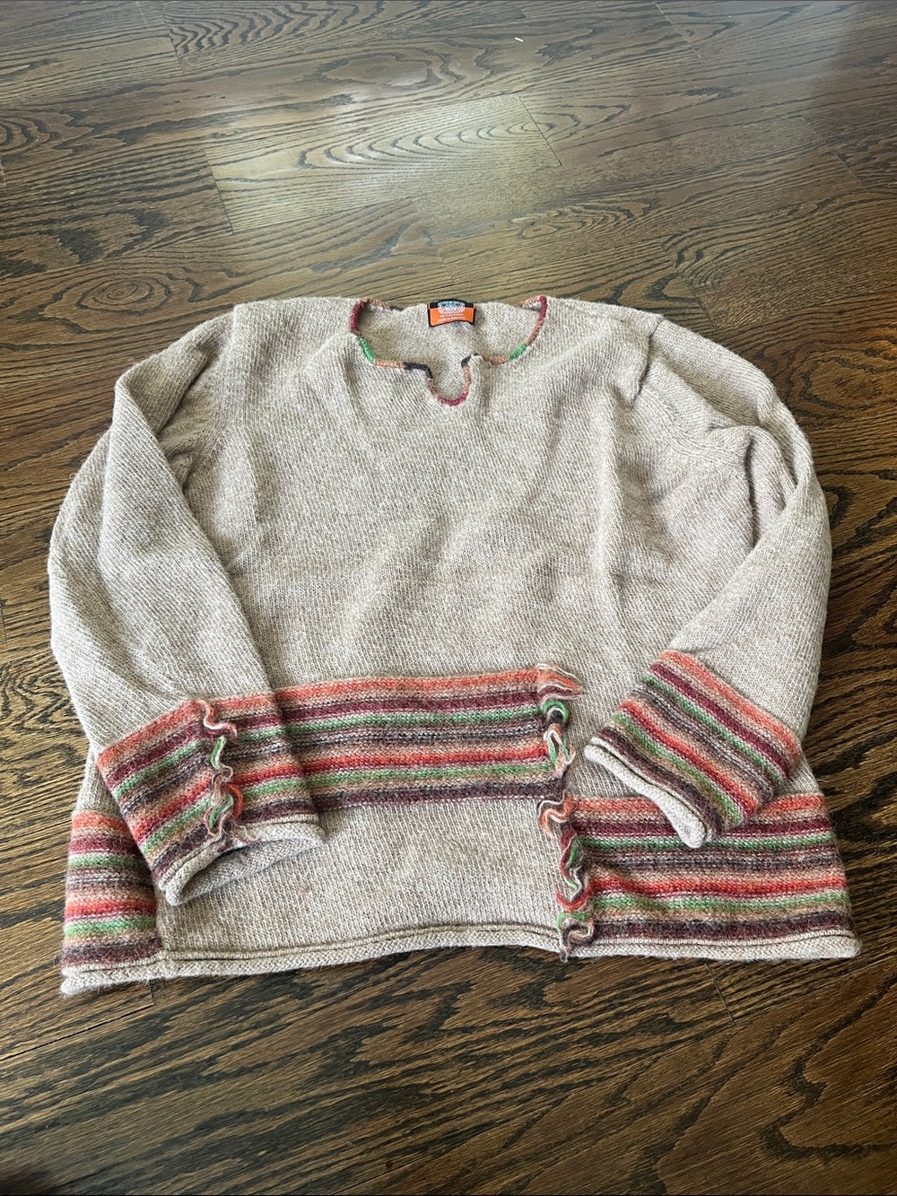 Made in Bolivia 100% Alpaca Wool Women’s Sweater Woven Multicolor Stripe Accents